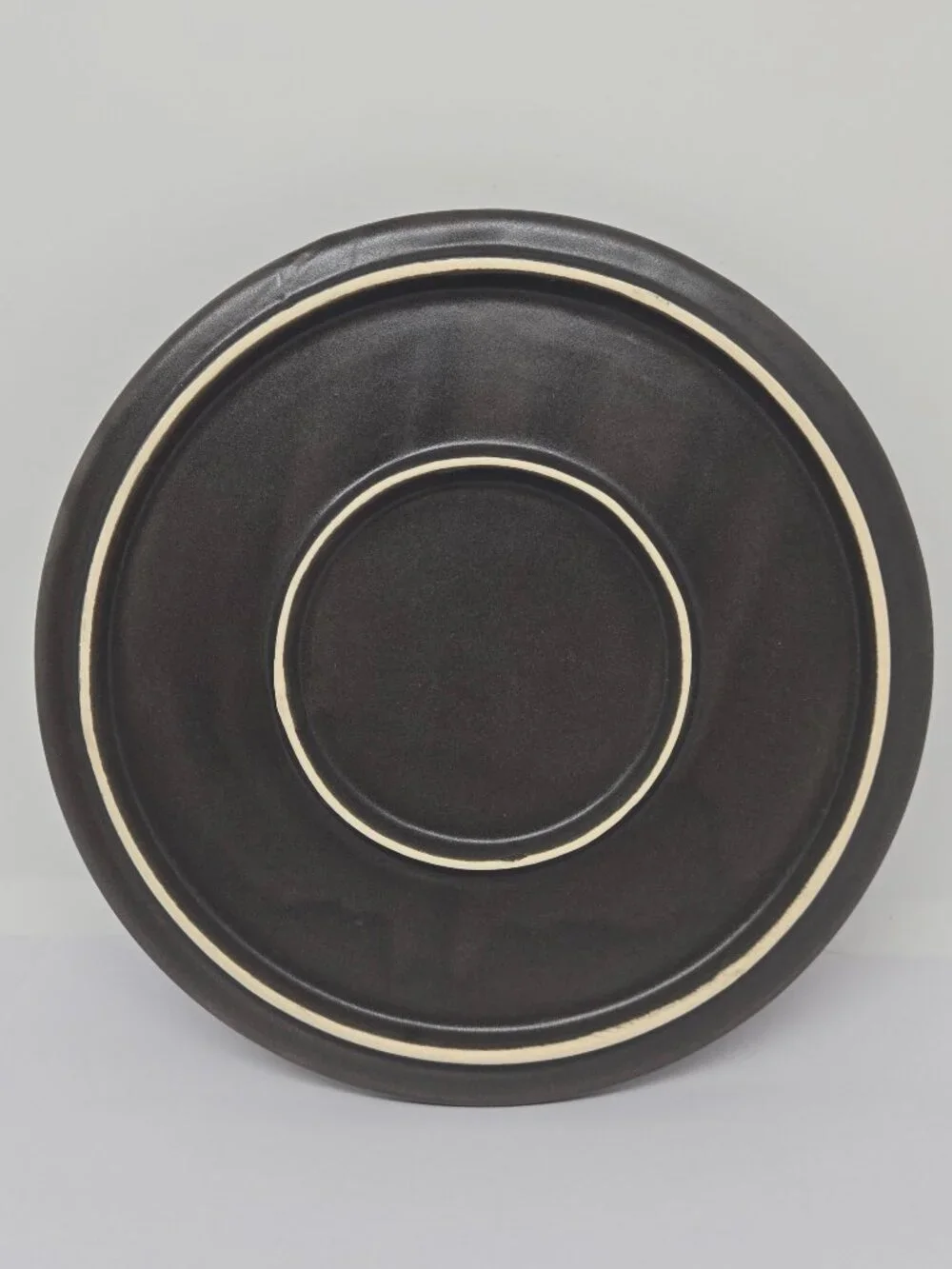 Terrain Bakeware, West Elm, Ceramic Stoneware Pot with Lid, Dark Brown